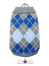 Grey / Blue Argyle Sweater - Knitted grey sweater with a dark/light blue diamond pattern. The Argyle pattern has seen a resurgence in popularity in the last few years due to its adoption by Stuart Stockdale in collections produced by luxury clothing manufacturer, Pringle of Scotland. The rich Scottish heritage will give your pu...